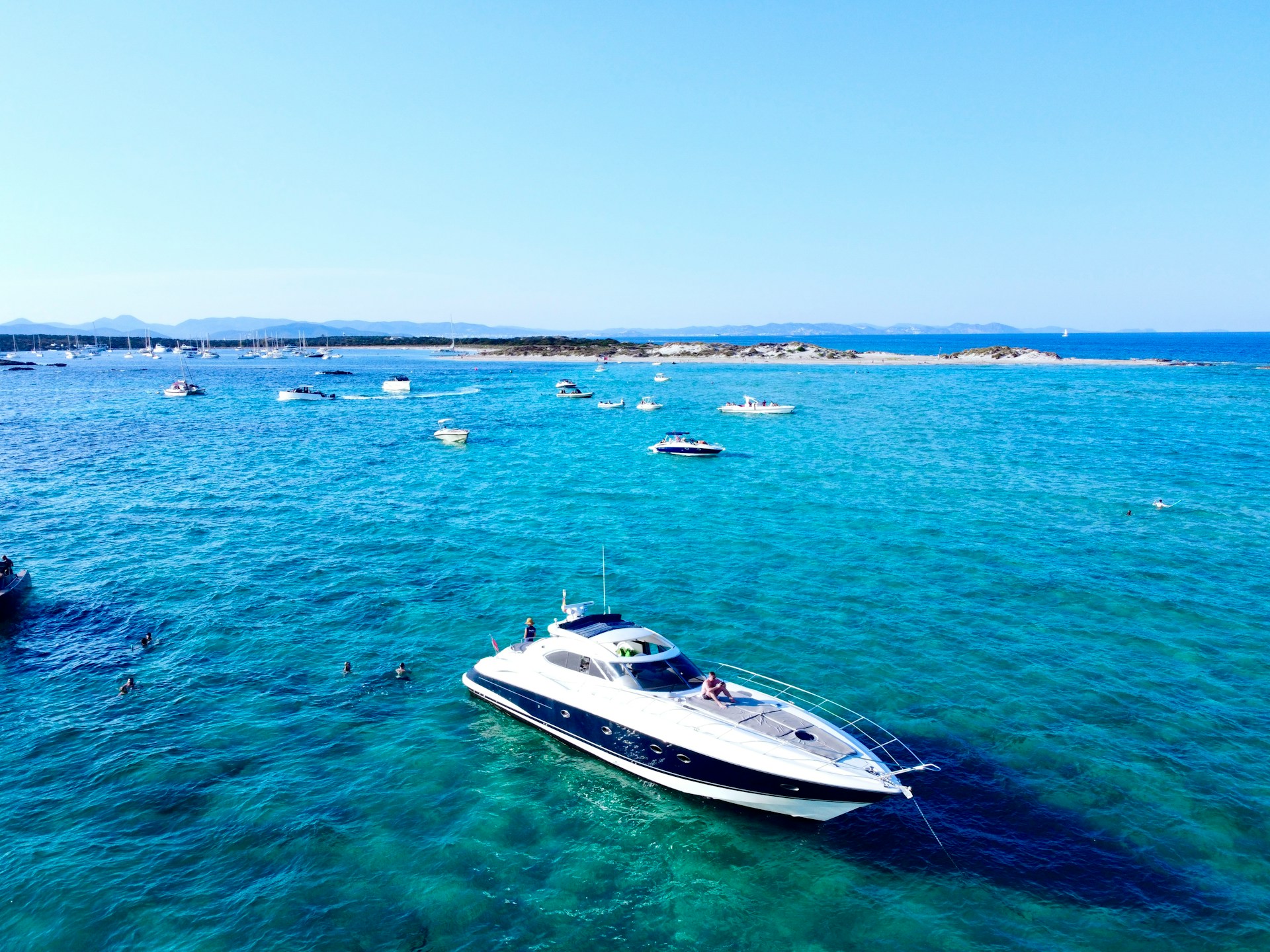 yacht charter